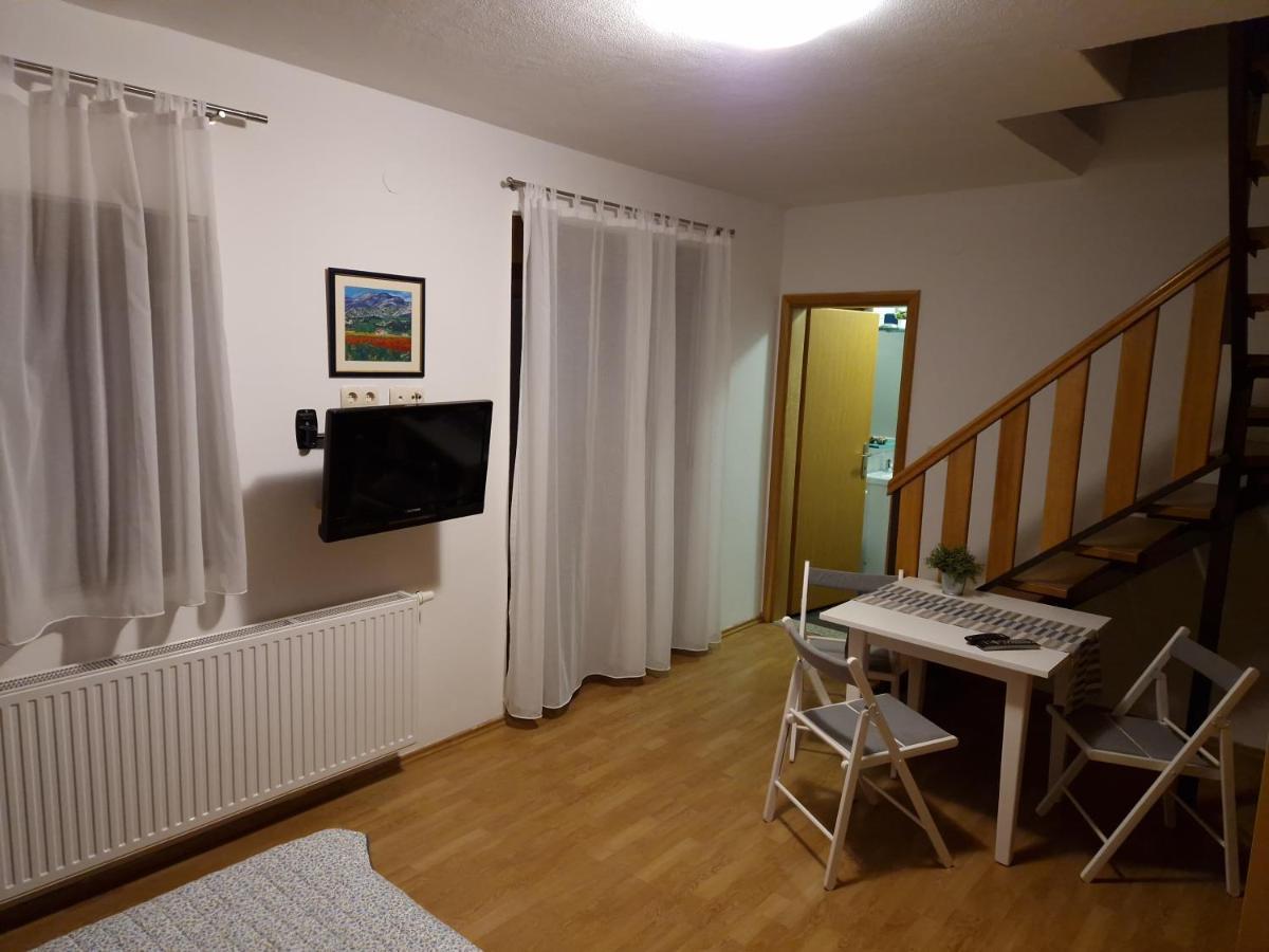 Guest House Wolf II Plitvička Jezera Eksteriør billede