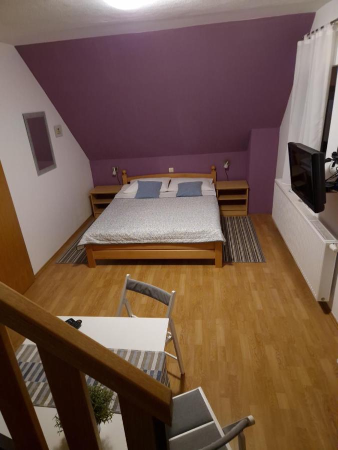 Guest House Wolf II Plitvička Jezera Eksteriør billede